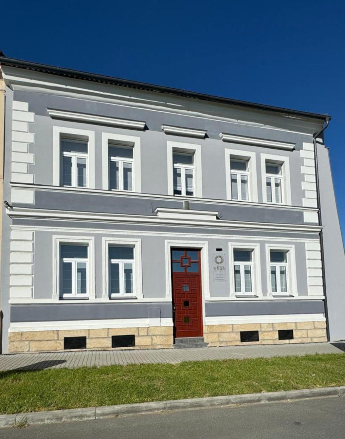 Efipa Glamour Apartments Пльзень Экстерьер фото