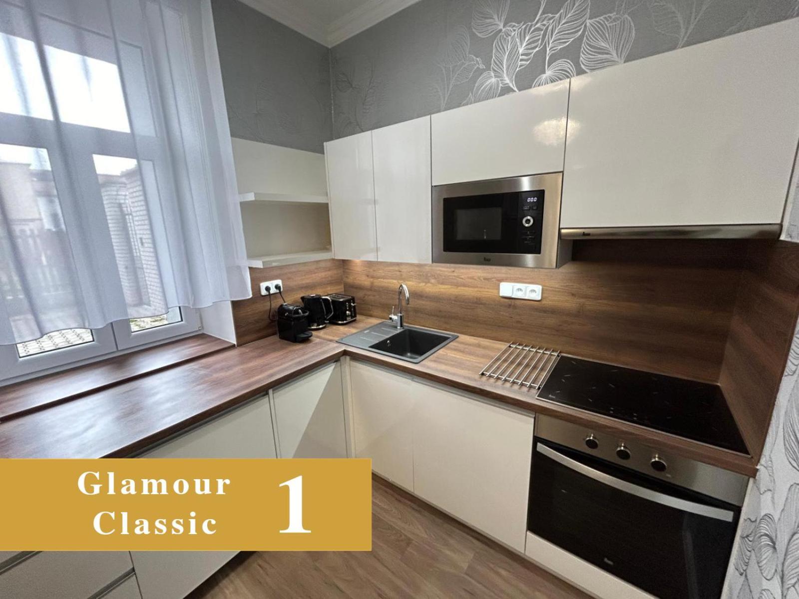 Efipa Glamour Apartments Пльзень Экстерьер фото